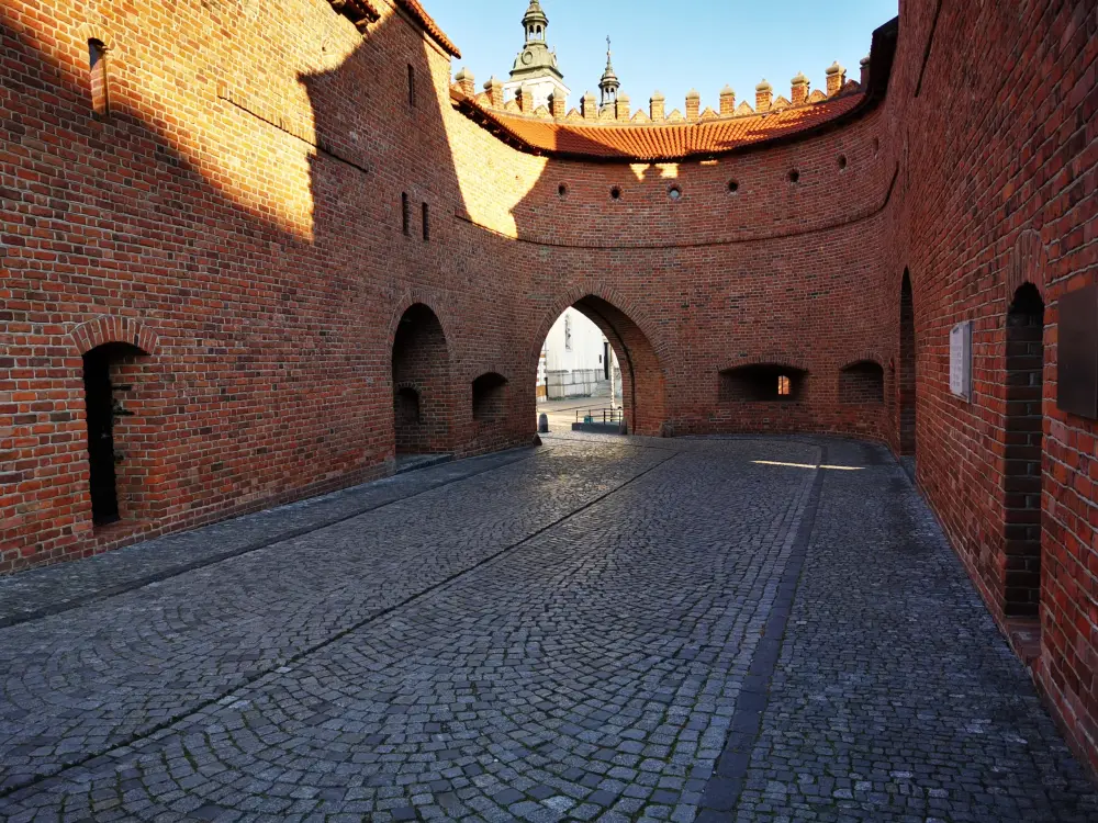 Barbakan Warszawski (Warsaw Barbican) - photo 2