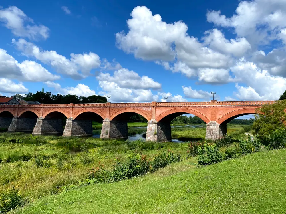 Кирпичный мост Кулдиги - фото 1