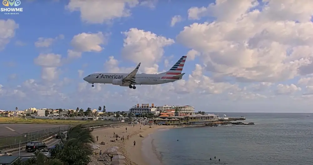 maho-beach-airplane-capture