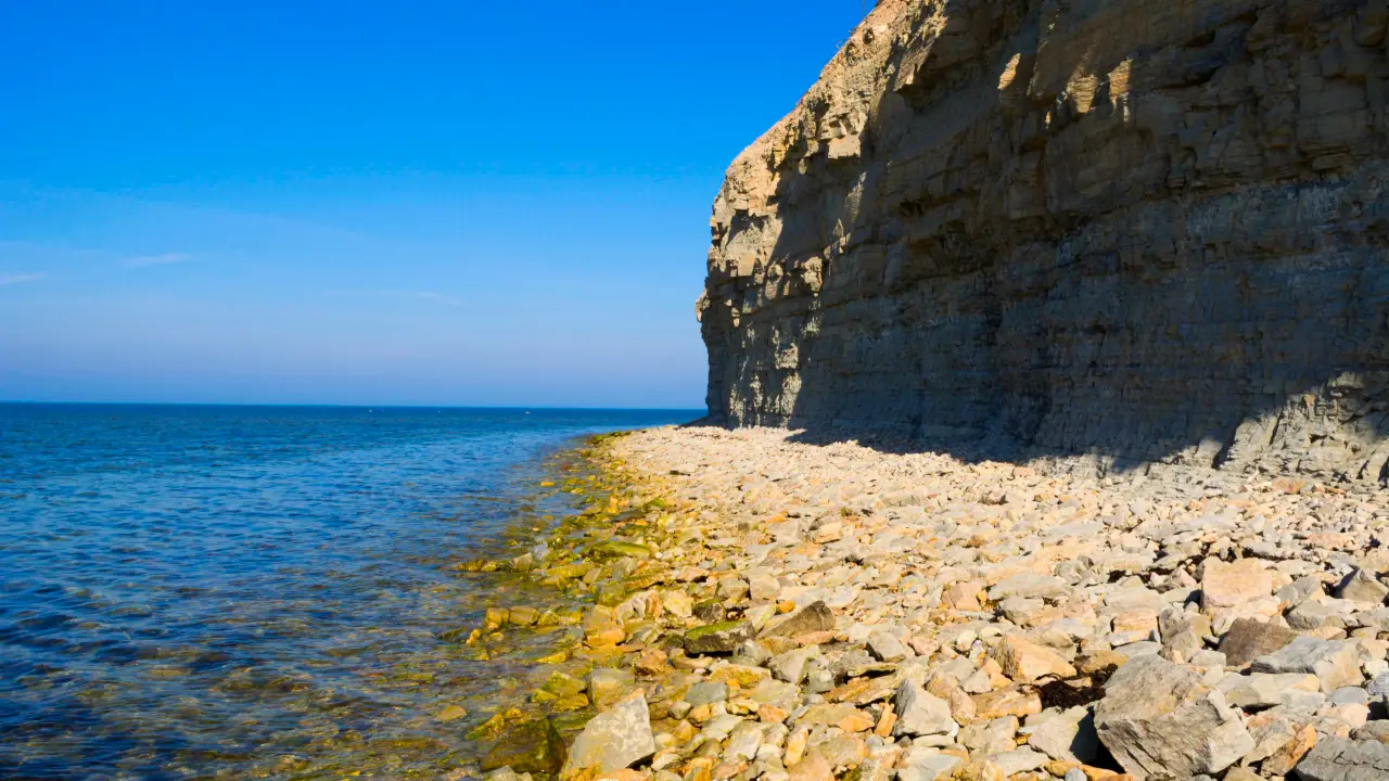 Panga Cliff