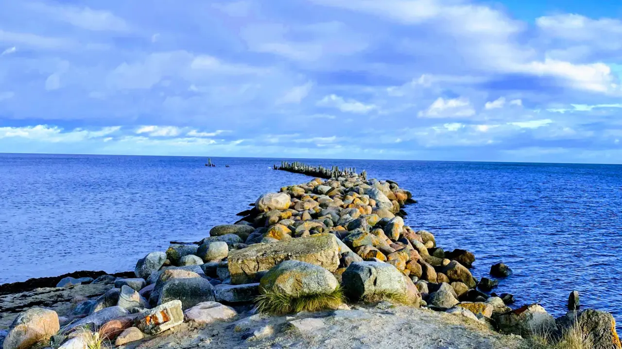 The old ruined pier