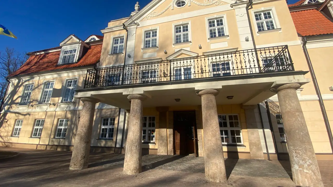 Malpils Manor