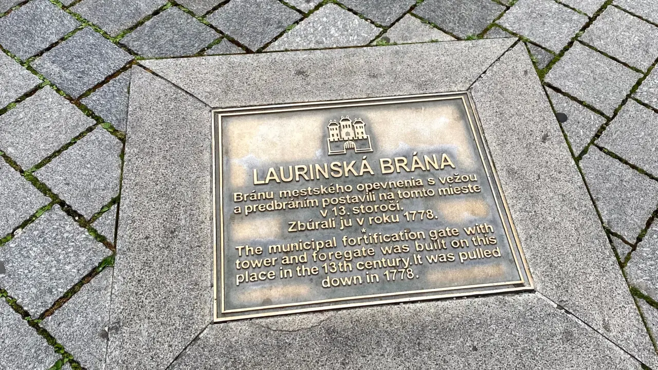 Laurinská brána (Laurentian Gate)