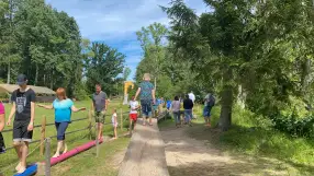 Valguma Pasaule / Baskāju taka (Barefoot Trail)