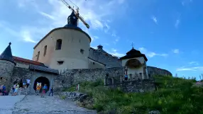 Hrad Krásna Hôrka (Krásna Hôrka Castle)