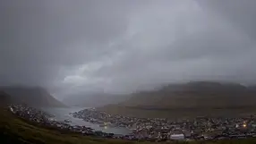 Aurora chance rises tonight over Akureyri and Klaksvík