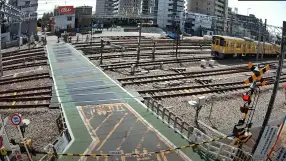 Hōya Station