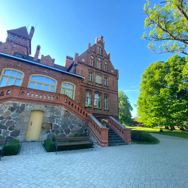Jaunmoku pils - photo 1