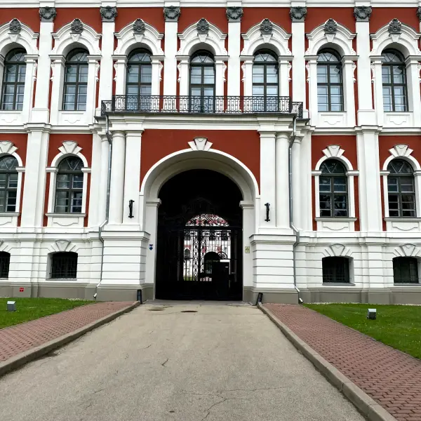 Mitavas Palace - photo 2