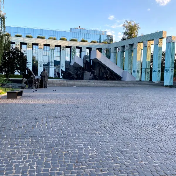 Pomnik Powstania Warszawskiego (The monument to the Warsaw Uprising) - photo 1