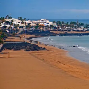 Puerto del Carmen, Lanzarote thumbnail