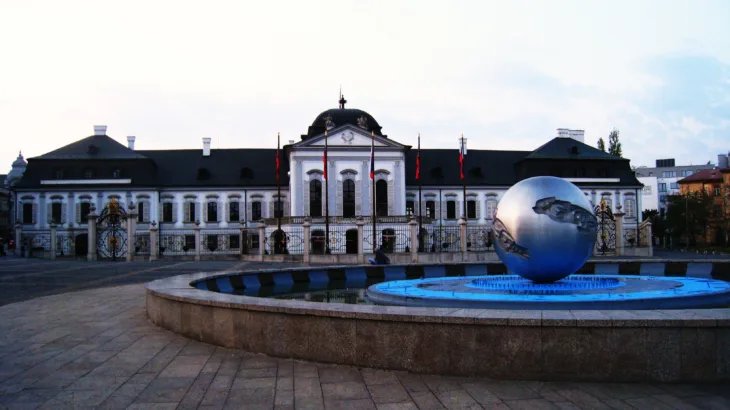 Grasalkovičov palác (Дворец Грассалковичей)