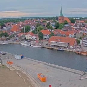 Neustadt Harbour thumbnail