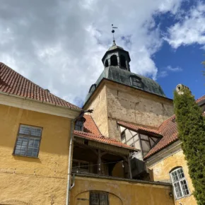 Lielstraupe Castle