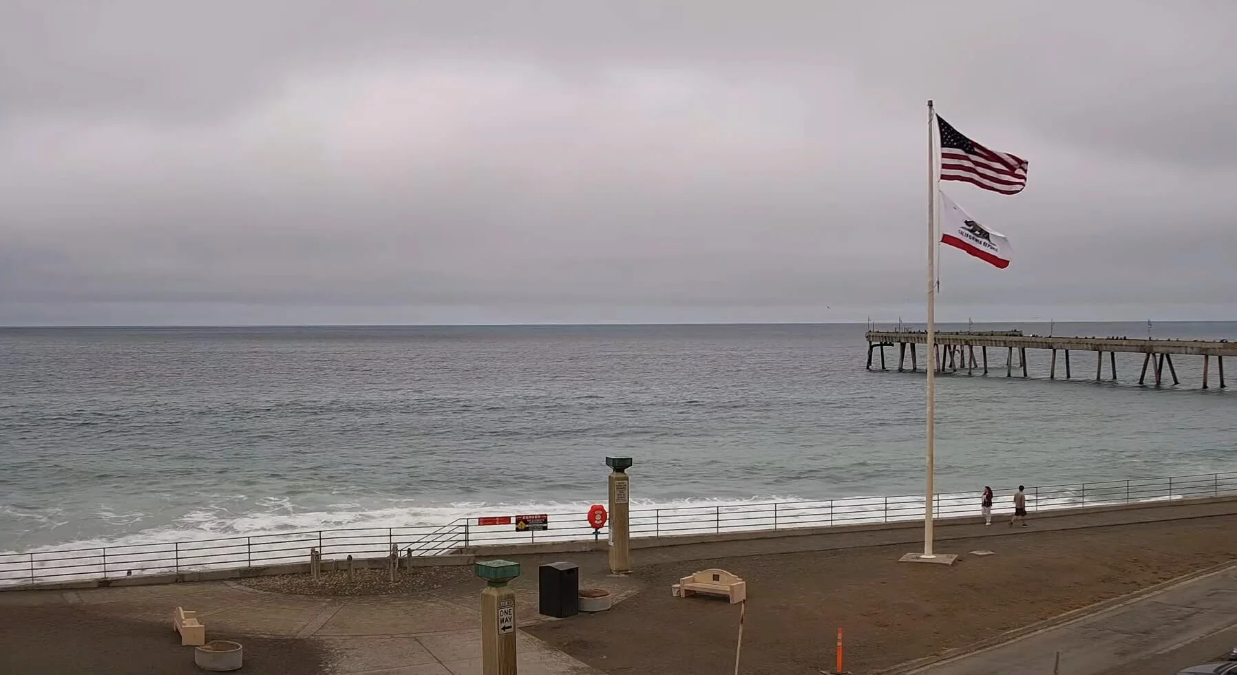 Pacifica Pier Live Webcam - USA 🎦