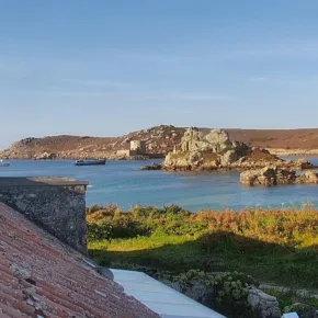 Isles of Scilly – Cromwell’s Castle thumbnail