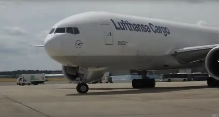 フランクフルト空港 サムネイル