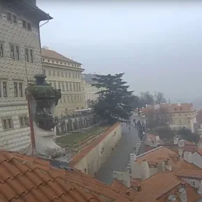 Atap-atap Praha – Galeri Nasional thumbnail