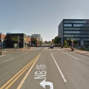 City traffic in Moncton thumbnail