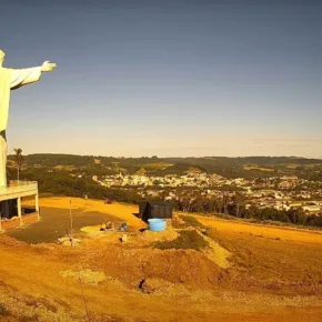 Cristo Acolhedor de Sobradinho thumbnail