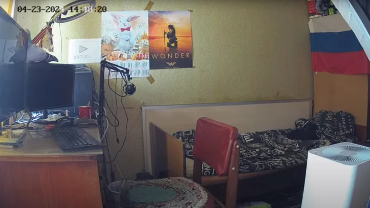 ロシア アパートメント サムネイル
