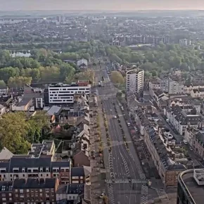 Панорама города Амьен картинка