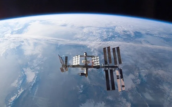 国際宇宙ステーション サムネイル