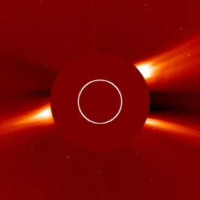 Observatorium Matahari SOHO, korona Matahari thumbnail