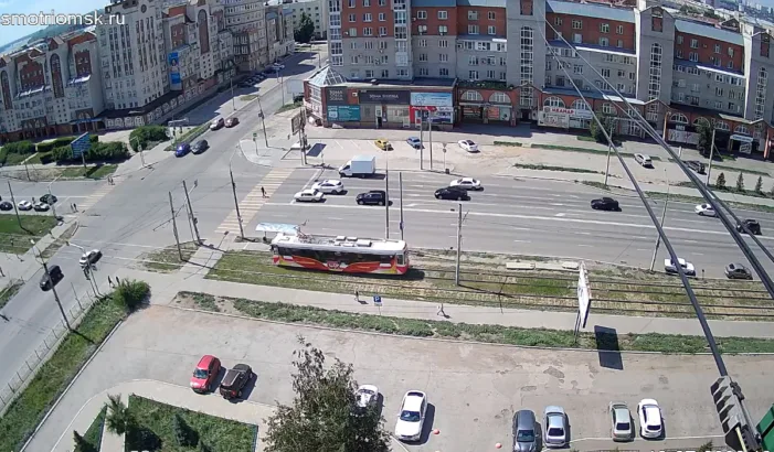 Marshal Zhukov and Mayakovsky streets, Omsk thumbnail