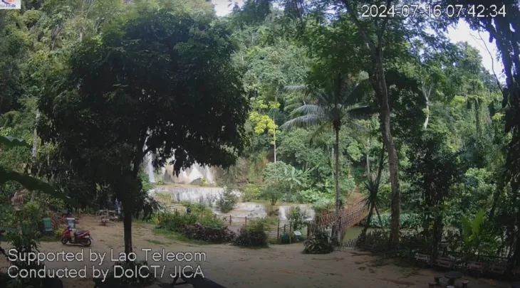 Kuang Si Waterfall thumbnail