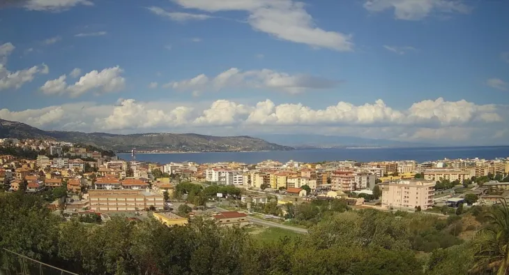 Panorama de la ciudad de Soverato miniatura