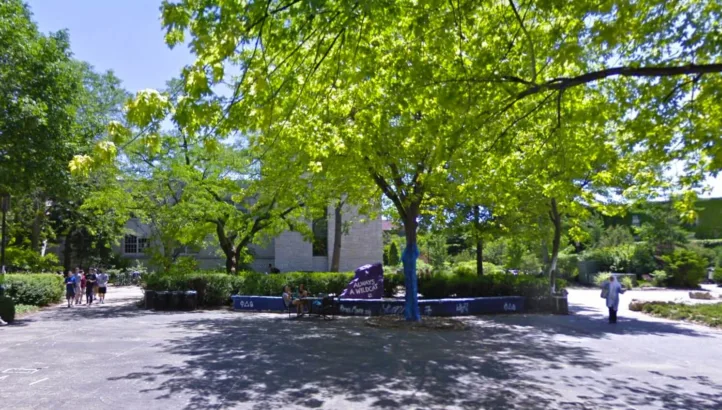 The Rock (Northwestern University) miniatyrbilde