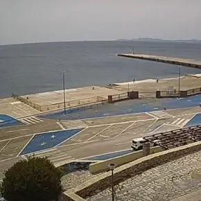 Tinos Adası, Liman küçük resim