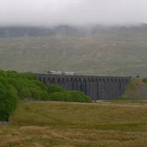 Ribblehead Viaduct thumbnail