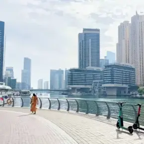 Walks live, Dubai thumbnail
