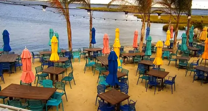 Mackys Bayside Bar thumbnail