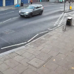 London, Walworth Road thumbnail