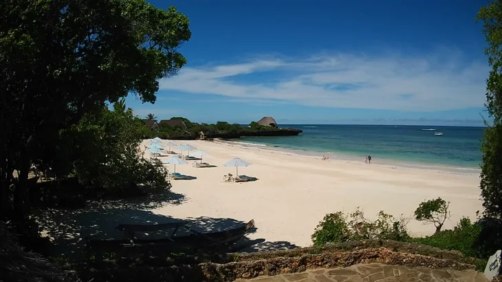 Chale Beach thumbnail