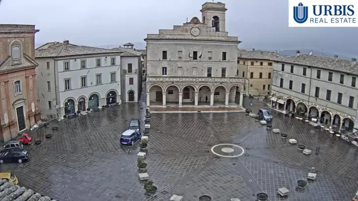 Piazza del Comune, Montefalco thumbnail