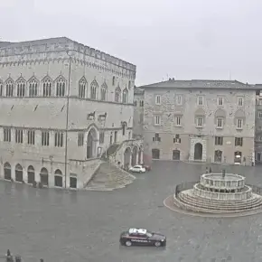 Piazza IV Novembre, Perugia küçük resim