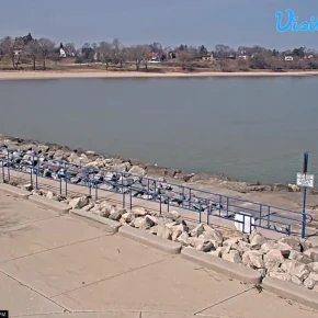 Sheboygan Beach – Wisconsin thumbnail